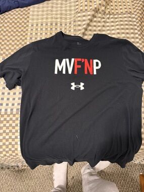 Under Armour Black Graphic MVF'NP Short Sleeve Tee